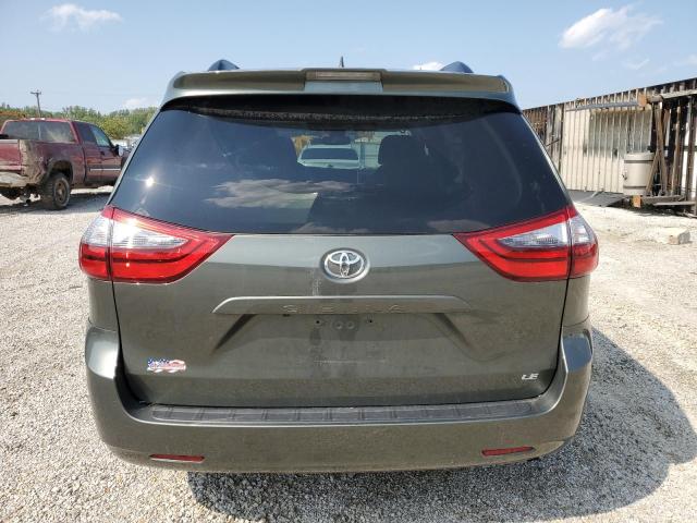 2020 TOYOTA SIENNA LE