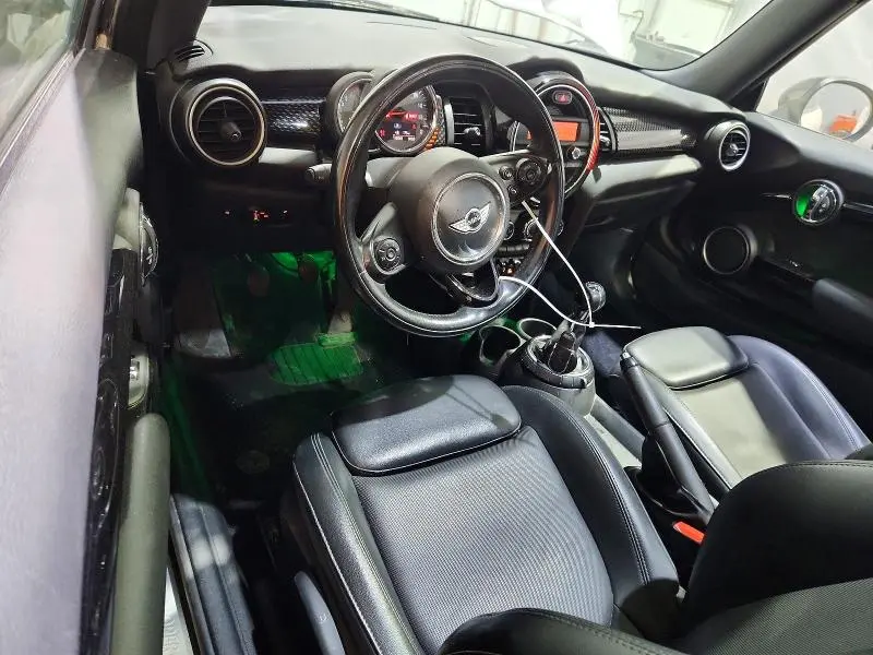 2014 MINI COOPER S  