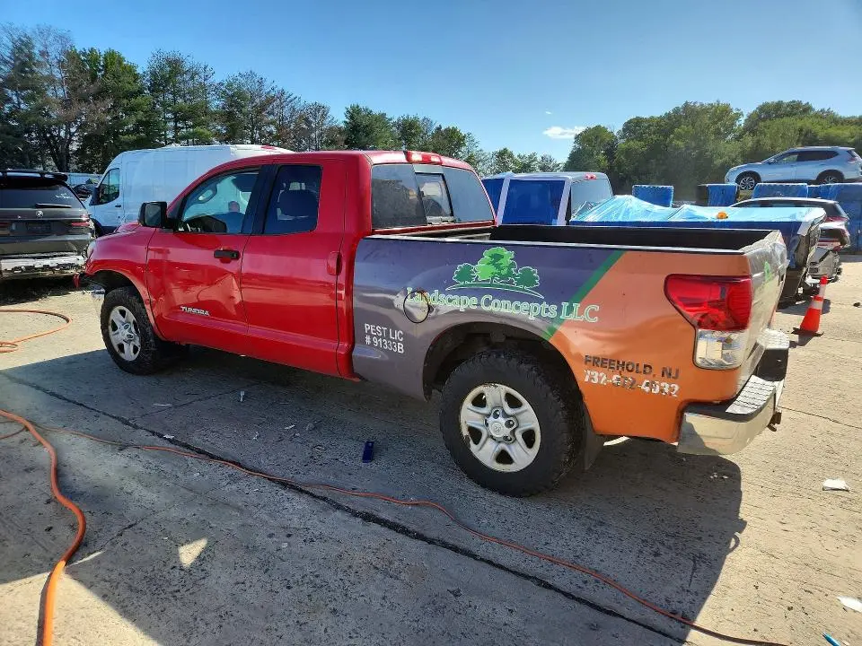 2011 TOYOTA TUNDRA DOUBLE CAB SR5  