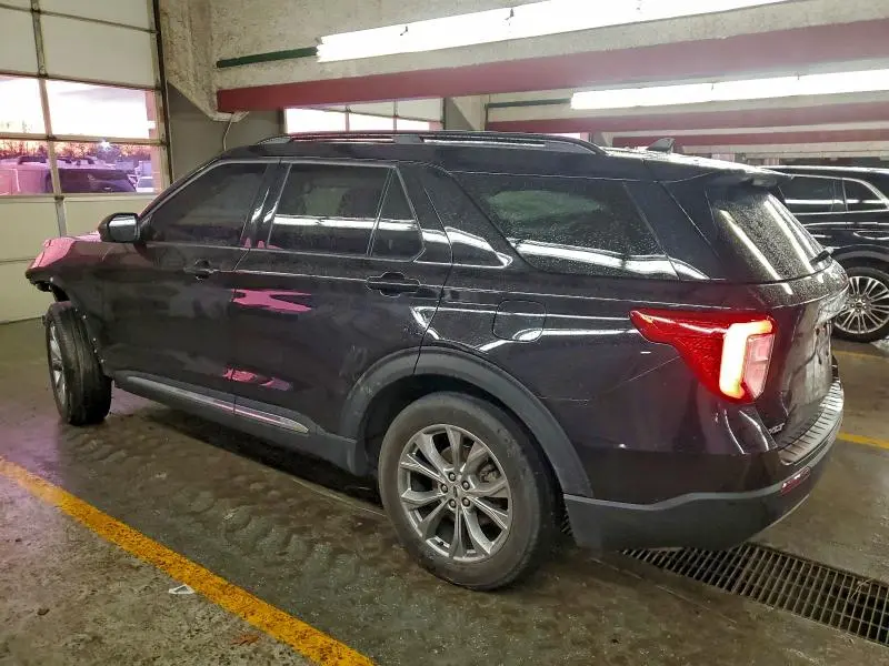 2022 FORD EXPLORER XLT  