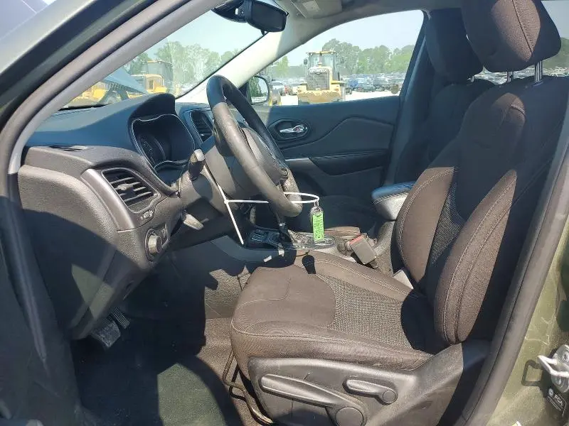 2021 JEEP CHEROKEE LATITUDE  