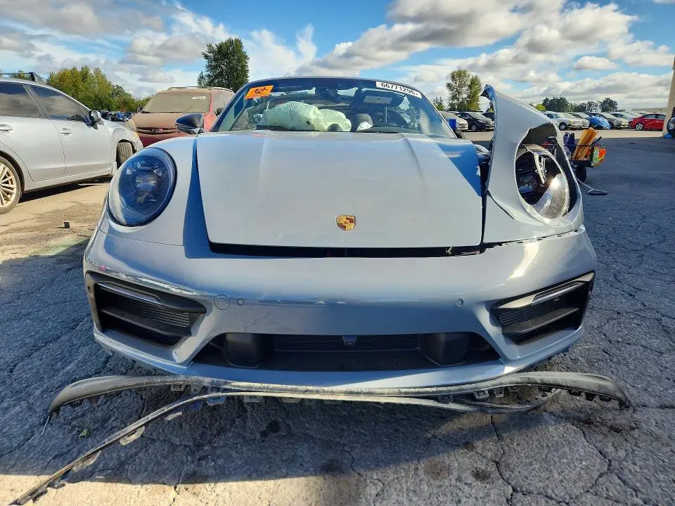 2024 PORSCHE 911 CARRERA S  