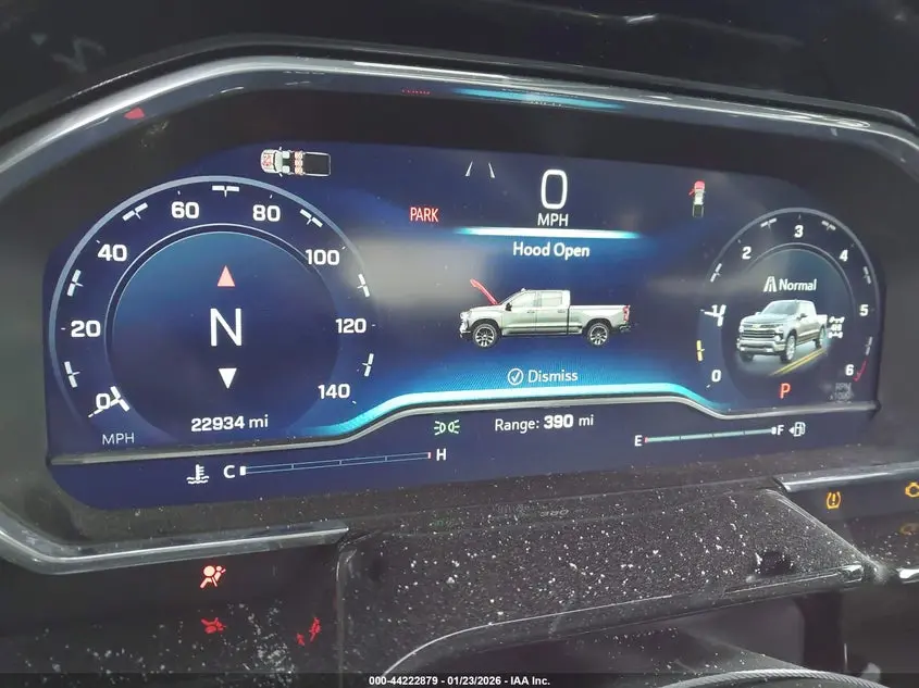 2025 CHEVROLET SILVERADO 1500 4WD  SHORT BED RST