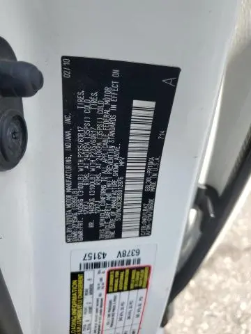 2011 TOYOTA SIENNA XLE  