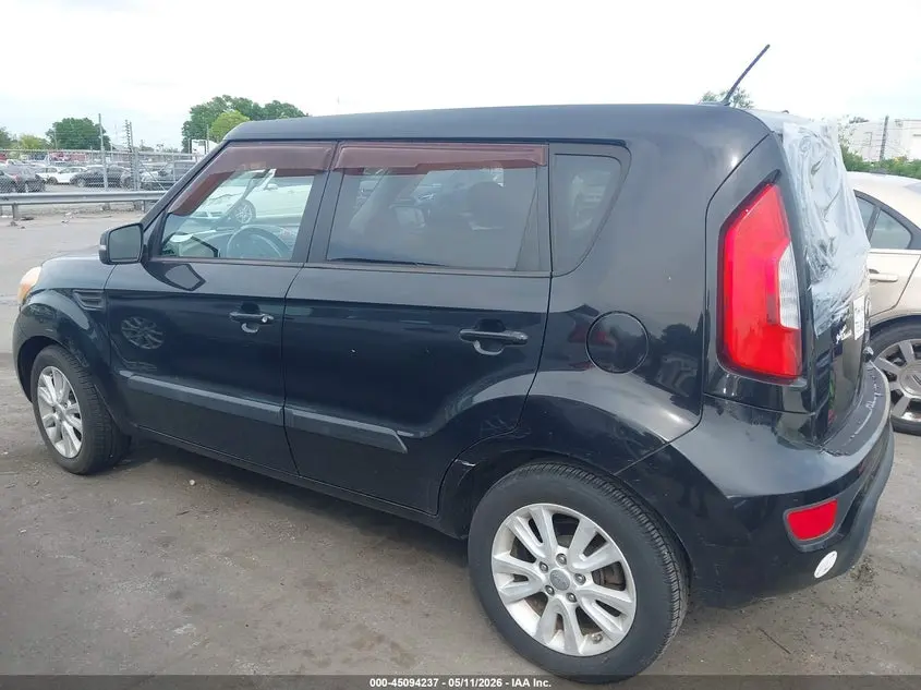 2013 KIA SOUL +