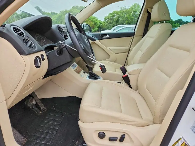 2017 VOLKSWAGEN TIGUAN WOLFSBURG  
