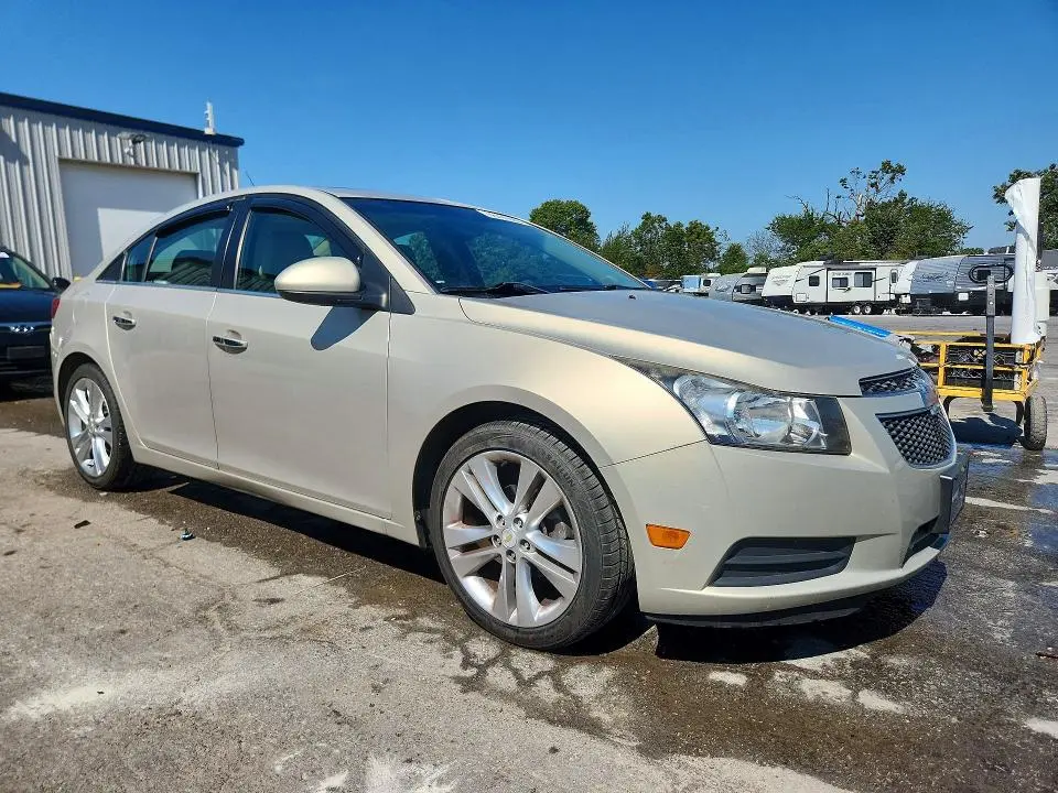 2011 CHEVROLET CRUZE LTZ  