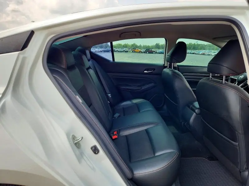 2020 NISSAN ALTIMA SR  