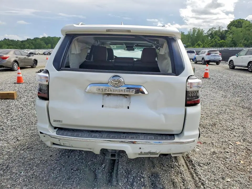 2016 TOYOTA 4RUNNER LIMITED  