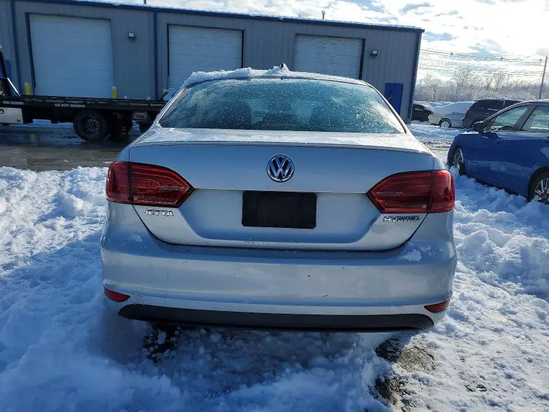 2013 VOLKSWAGEN JETTA HYBRID  