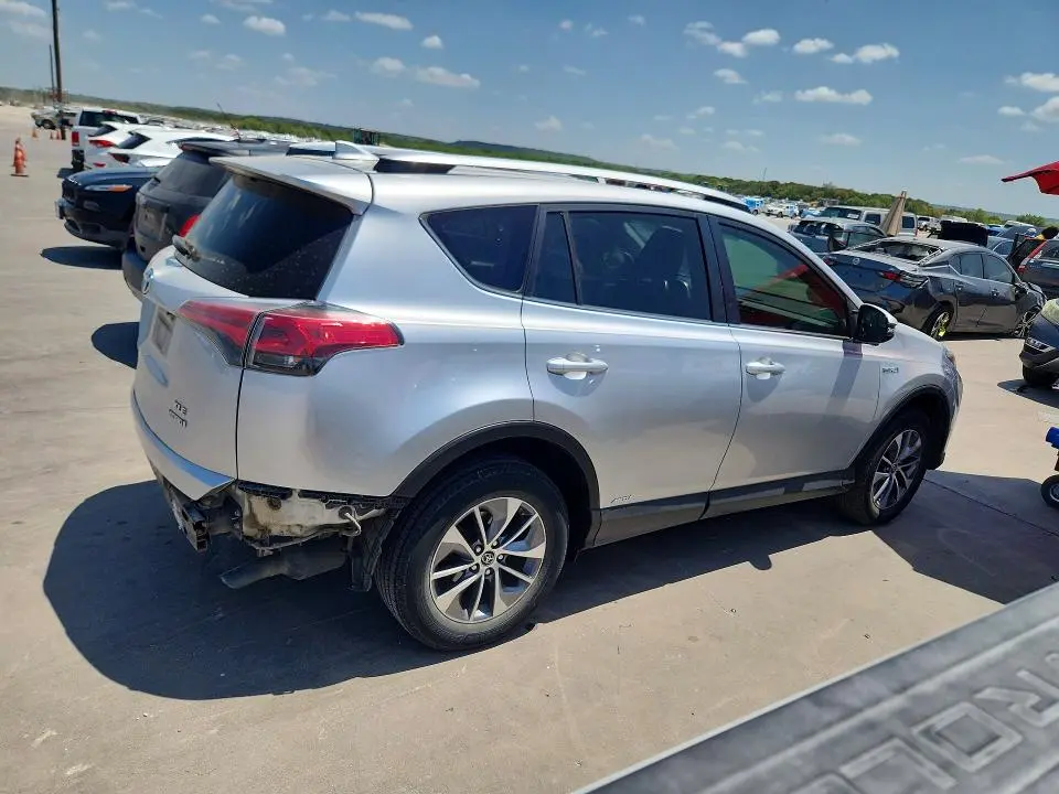 2016 TOYOTA RAV4 HV XLE  
