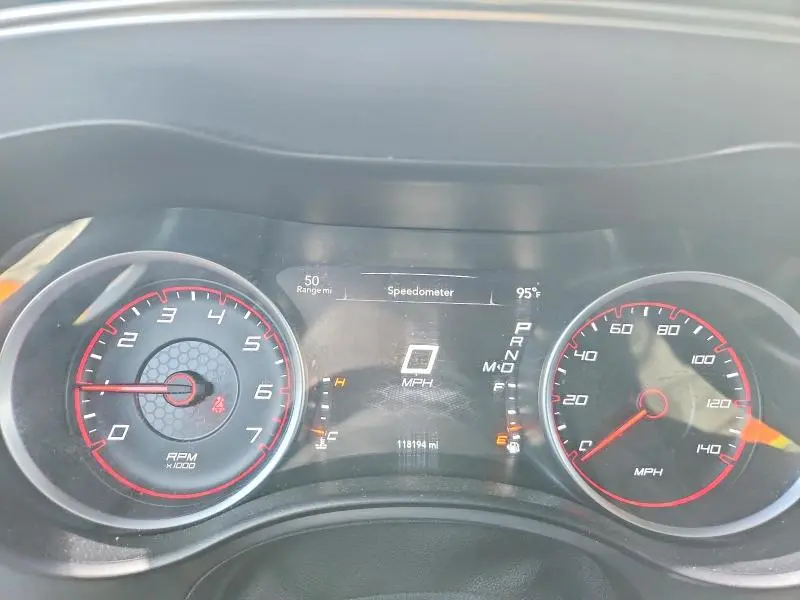 2015 DODGE CHARGER SE  