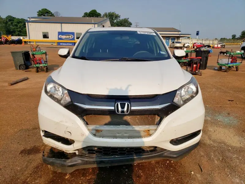 2017 HONDA HR-V LX  
