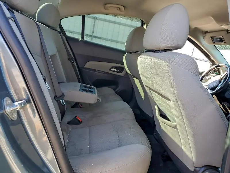 2012 CHEVROLET CRUZE LT  