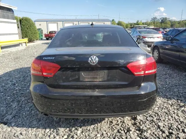 2013 VOLKSWAGEN PASSAT SE  