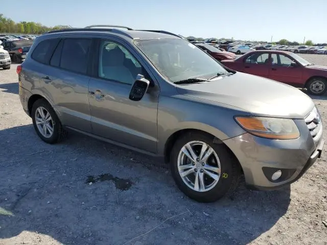 2011 HYUNDAI SANTA FE SE
