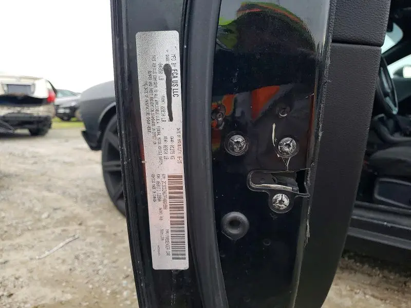 2015 DODGE CHALLENGER SXT  