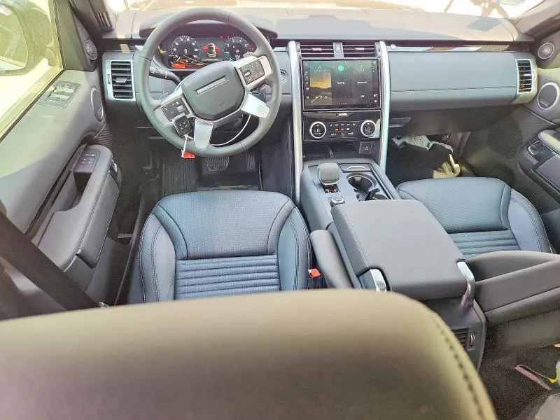 2025 LAND ROVER DISCOVERY S  