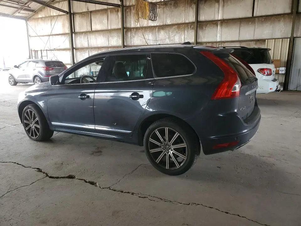 2016 VOLVO XC60 T6 PREMIER  
