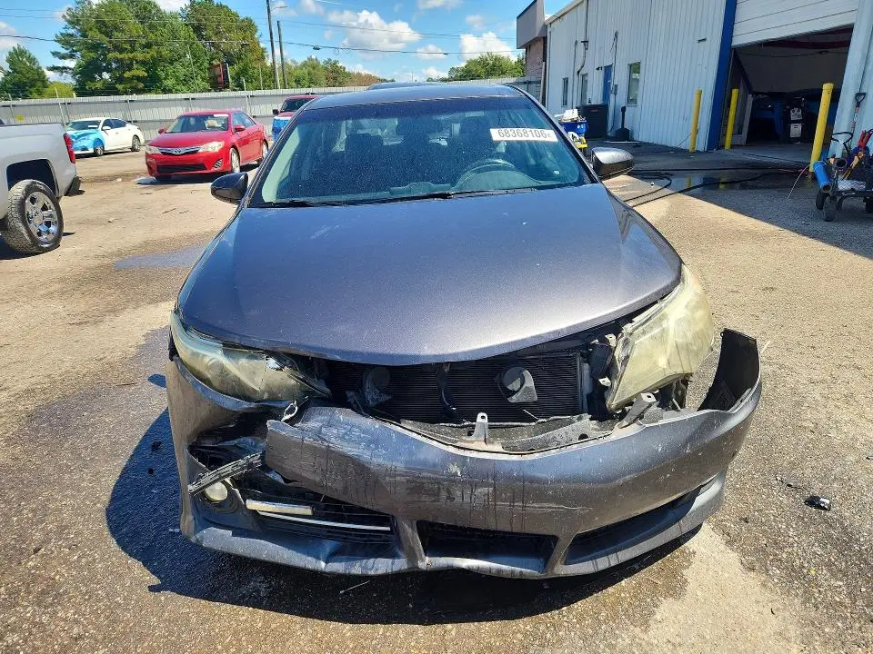 2014 TOYOTA CAMRY SE SPORT  