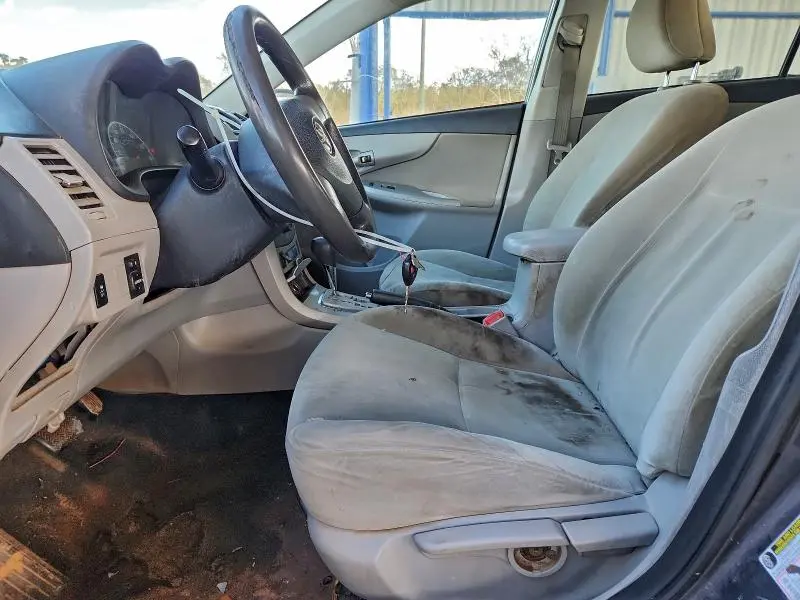 2011 TOYOTA COROLLA BASE  