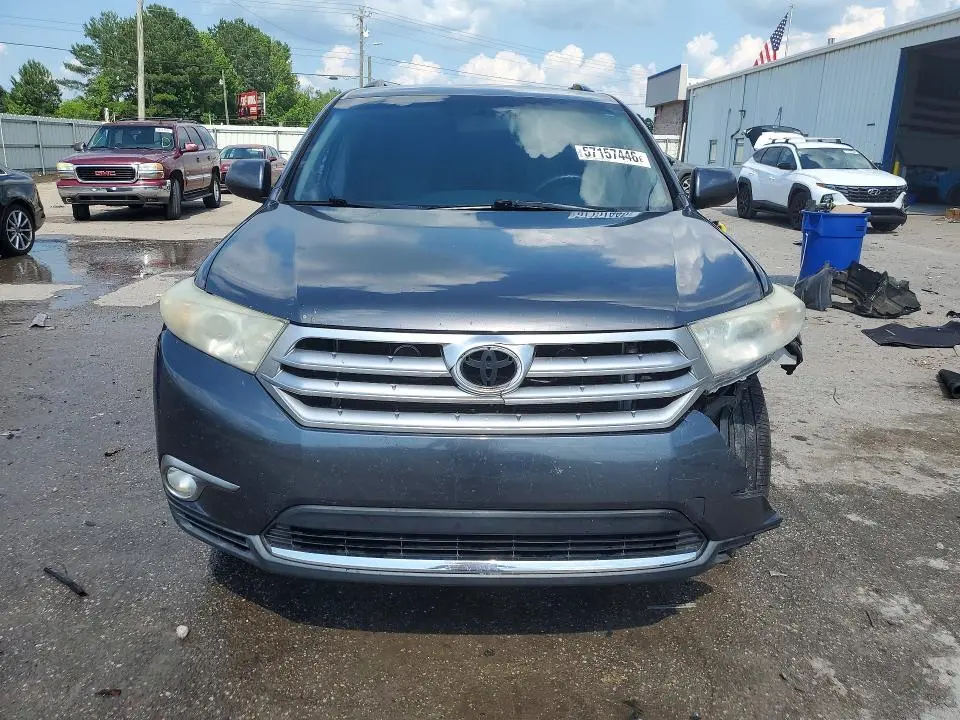 2012 TOYOTA HIGHLANDER BASE  