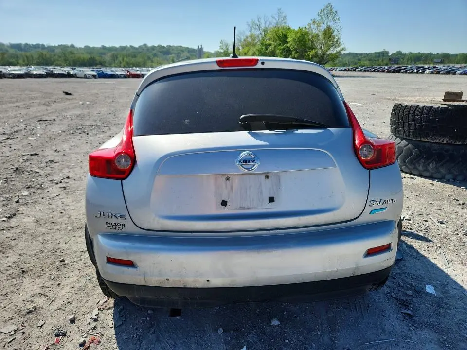 2013 NISSAN JUKE S  
