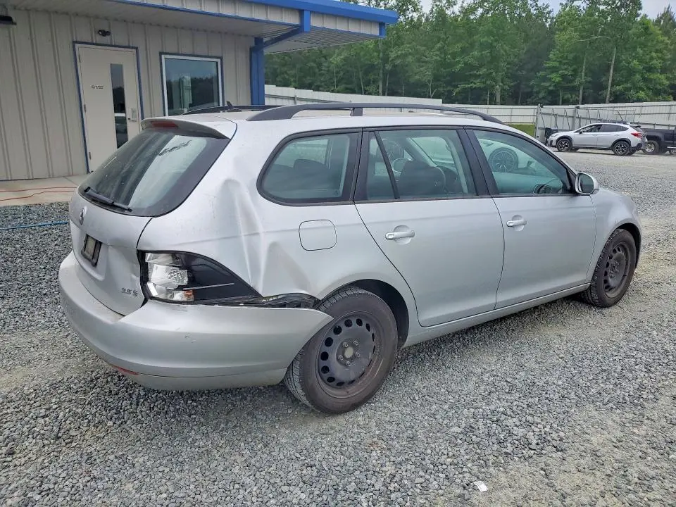 2013 VOLKSWAGEN JETTA S  