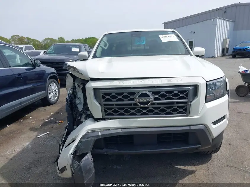 2022 NISSAN FRONTIER SV 4X2