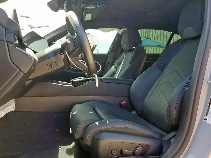 2024 BMW 530 I  