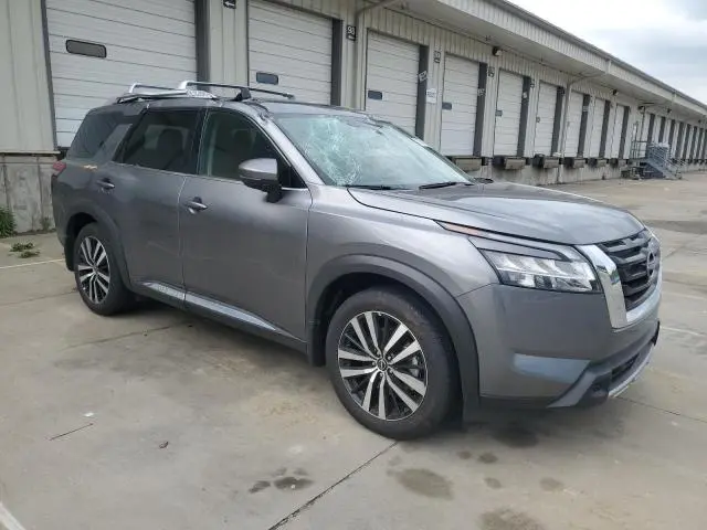 2024 NISSAN PATHFINDER PLATINUM  