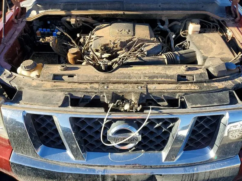 2014 NISSAN TITAN SV  