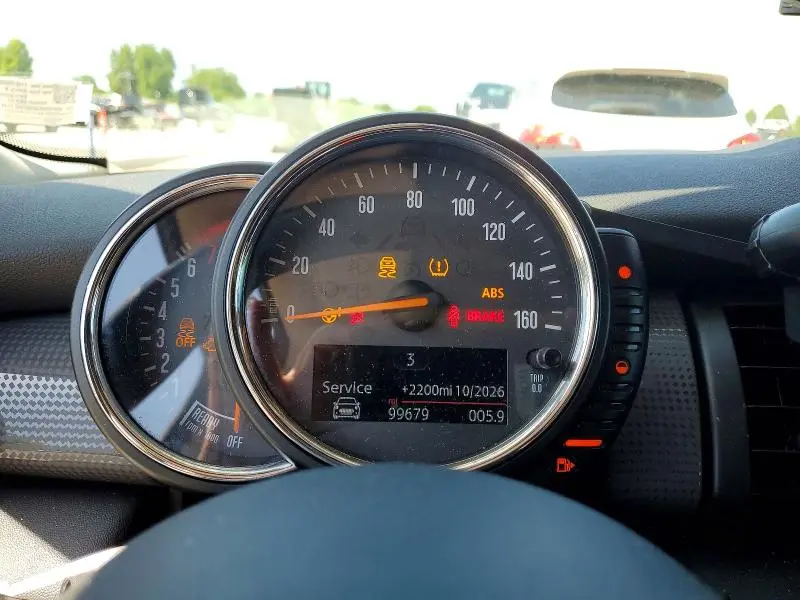 2015 MINI COOPER   