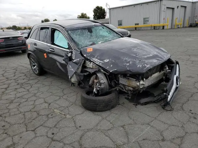 2020 MERCEDES-BENZ GLC 300  