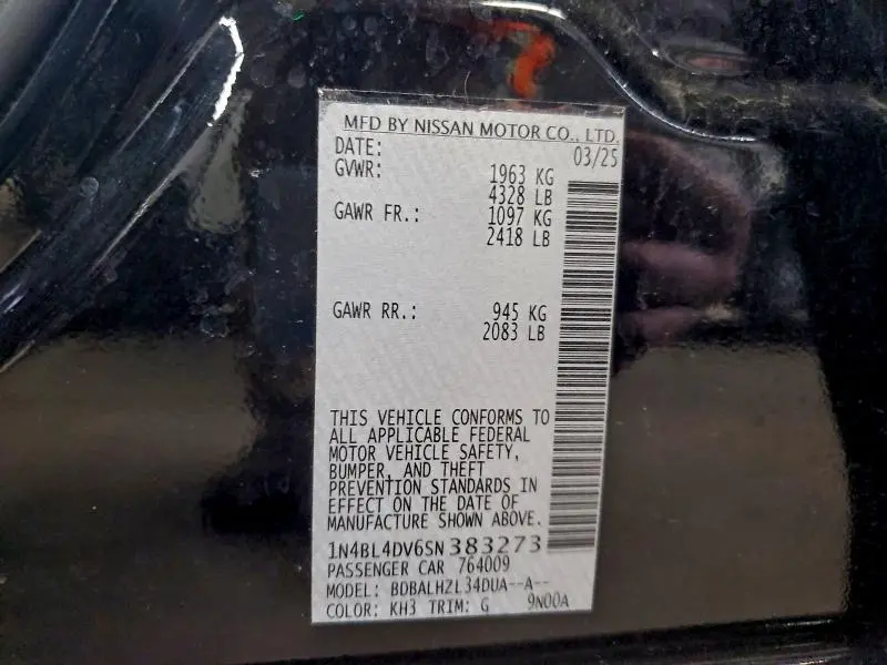 2025 NISSAN ALTIMA SV  