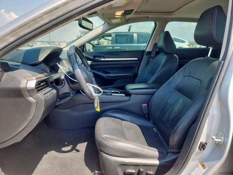 2020 NISSAN ALTIMA SL  