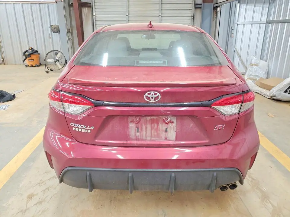 2024 TOYOTA COROLLA SE  