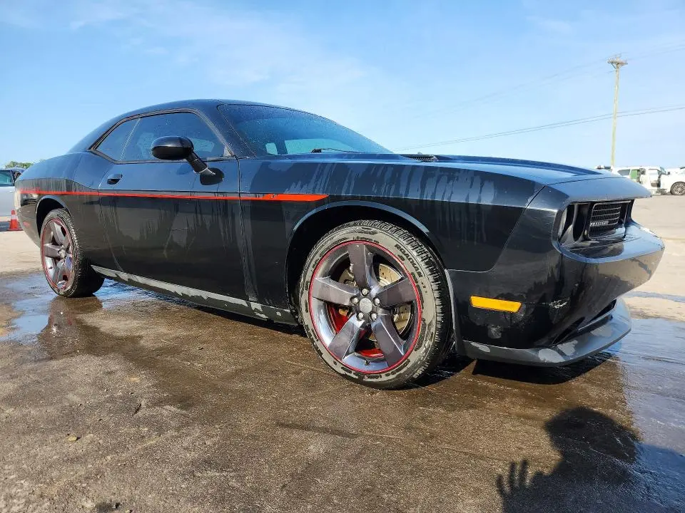 2014 DODGE CHALLENGER R/T  