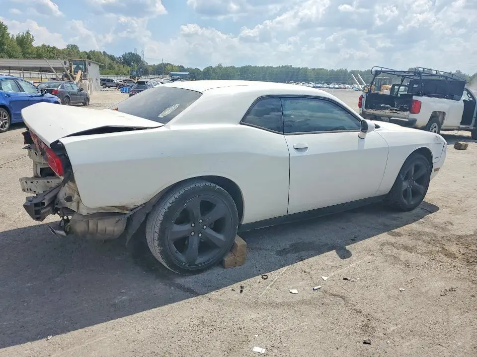 2011 DODGE CHALLENGER   