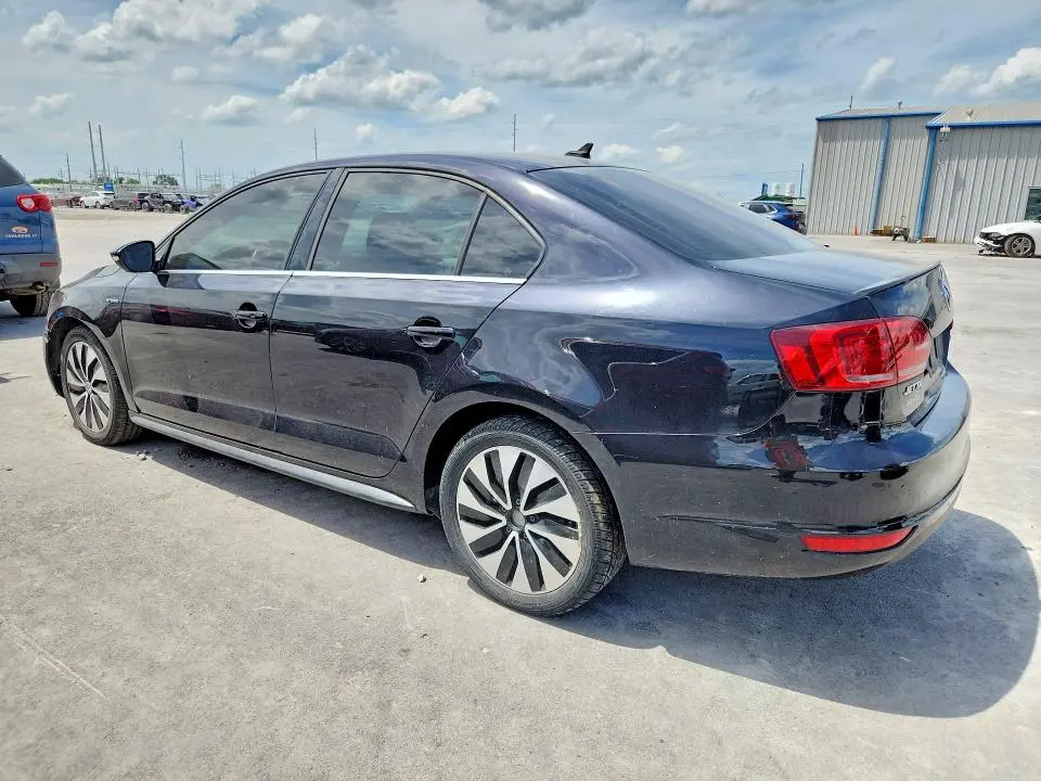 2013 VOLKSWAGEN JETTA HYBRID  