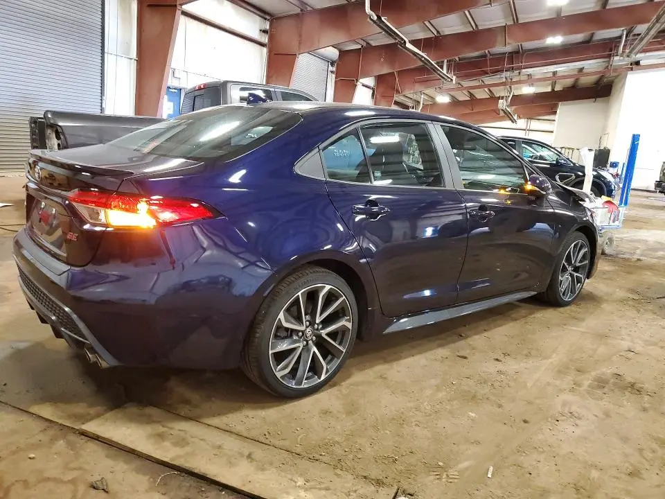 2022 TOYOTA COROLLA SE  