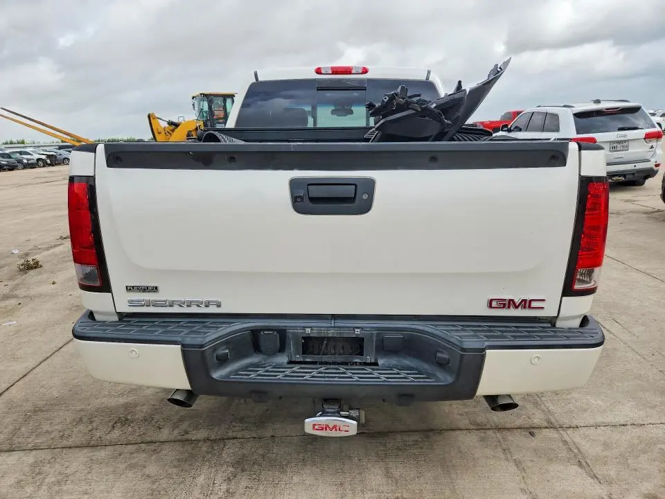 2011 GMC SIERRA K1500 DENALI  