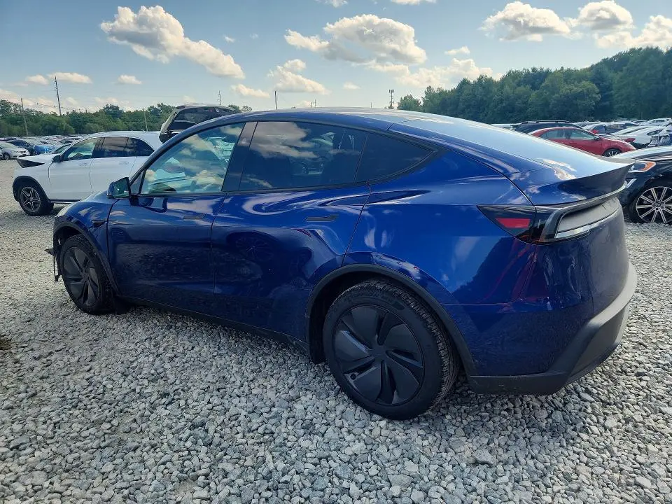 2026 TESLA MODEL Y   
