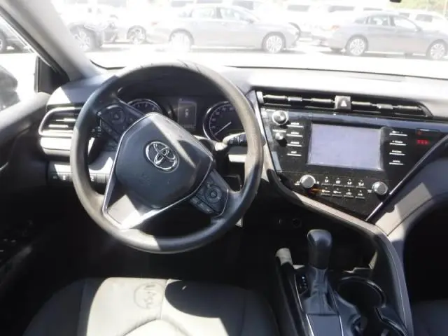 2019 TOYOTA CAMRY LE/SE/XLE/L