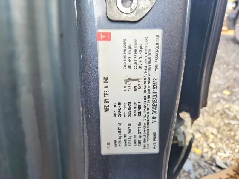 2018 TESLA MODEL 3   