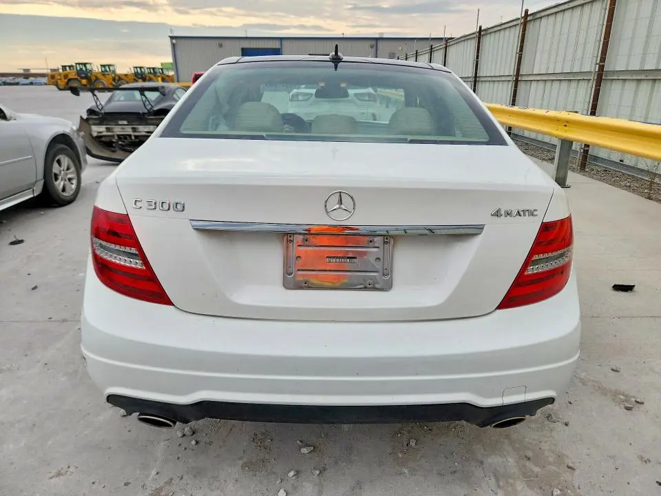 2014 MERCEDES-BENZ C 300 4MATIC  