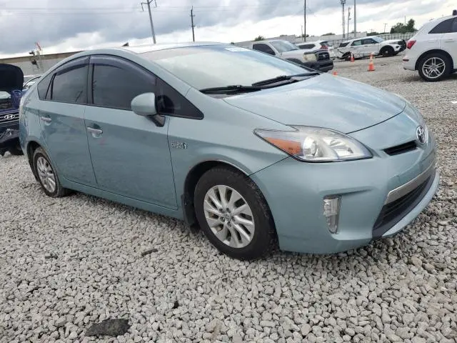2013 TOYOTA PRIUS PLUG-IN   