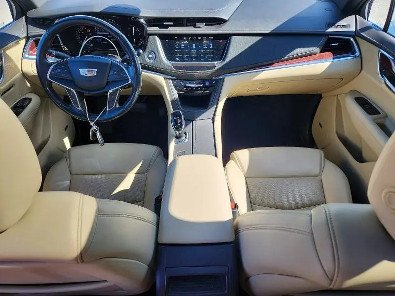 2019 CADILLAC XT5 LUXURY  