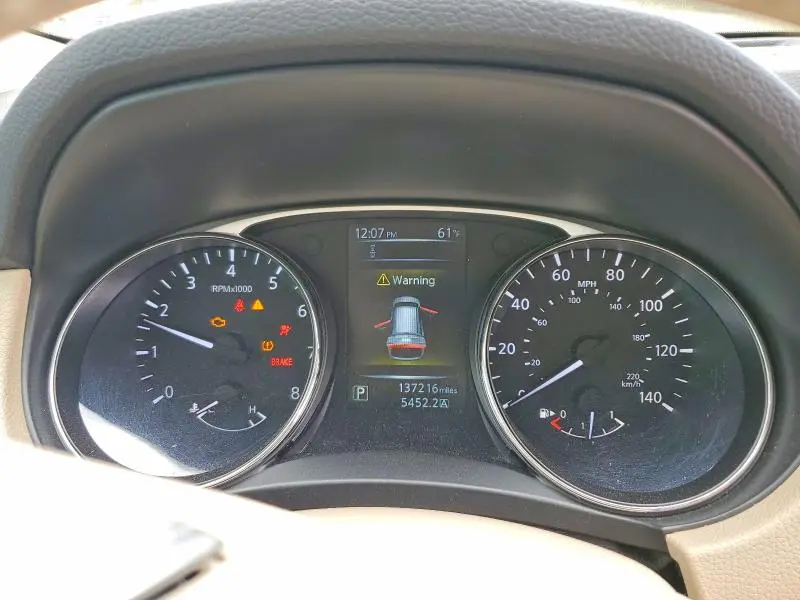 2015 NISSAN ROGUE SL  