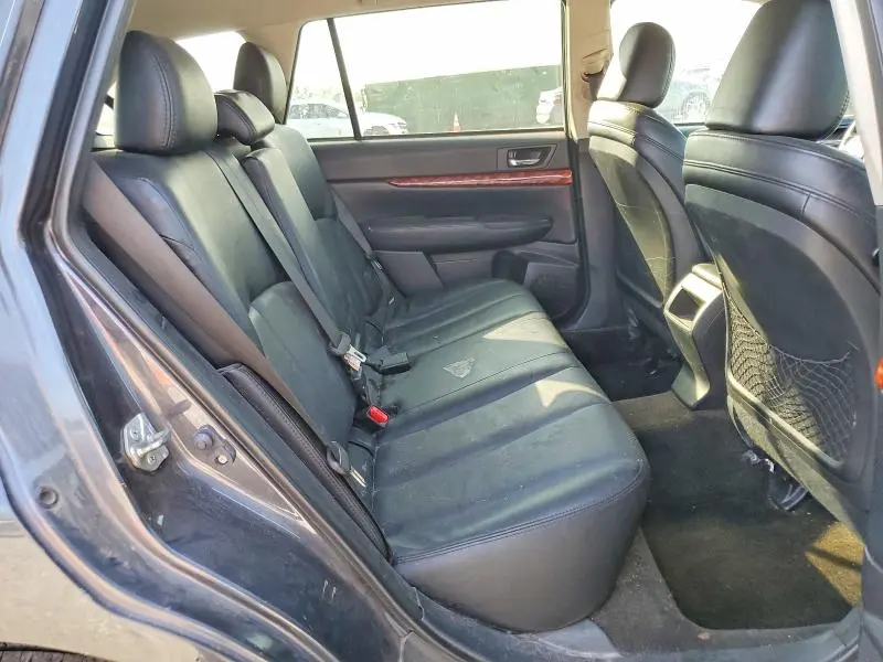 2011 SUBARU OUTBACK 3.6R LIMITED  